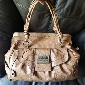 Guess weekend bag, w matching wallet.